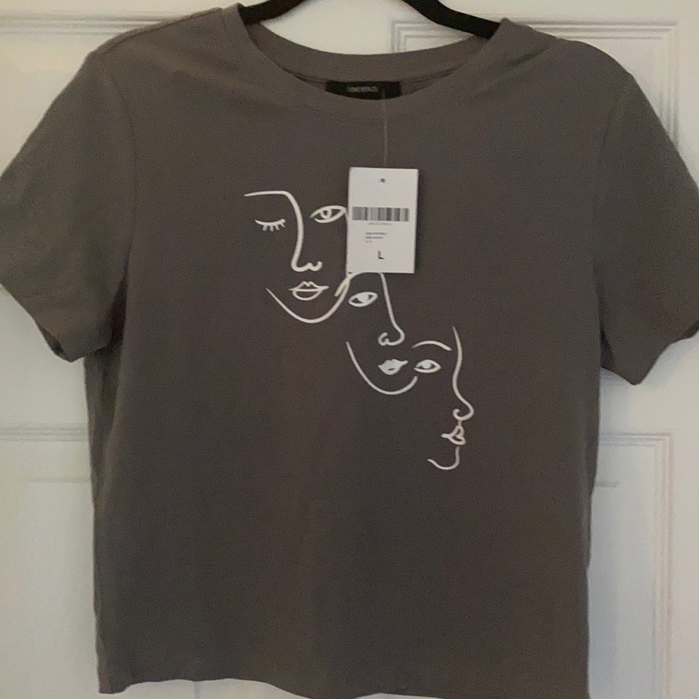 Forever 21 Cropped T-shirt